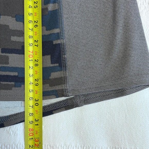 LL Bean Long Sleeve Men's XL Tall Henley Shirt Digital Camouflage Blue Gray - Picture 9 of 9